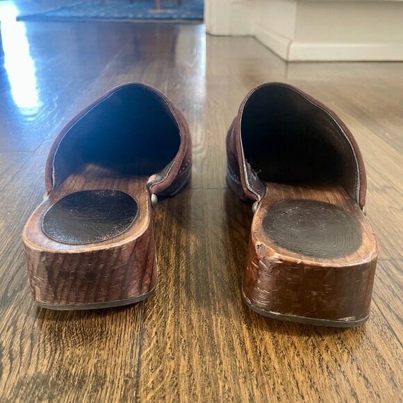 CHANEL Brown Suede Classic CC Logo Vintage Clogs Mules 39 8.5 9 Platform Slides - Picture 5 of 6